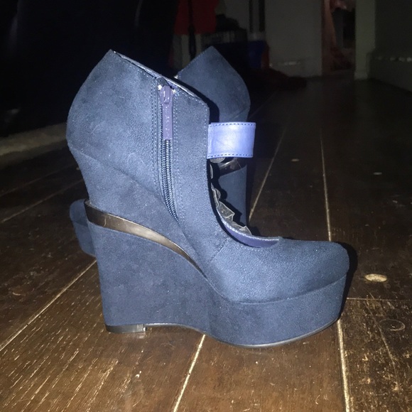 🎈🎈🎈👠 NWOB GORGEOUS WEDGES - Picture 2 of 7